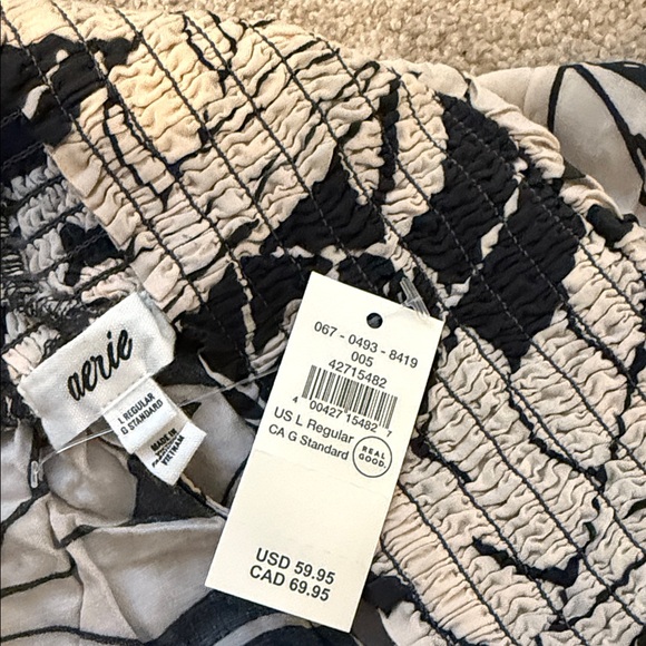 Aerie Black and Cream Wide Leg Pants - Picture 2 of 2